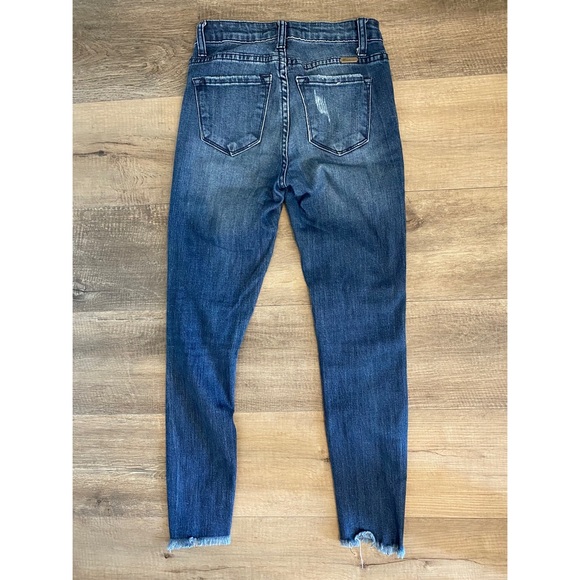 KanCan, Size 23, Distressed Skinny - Picture 2 of 4